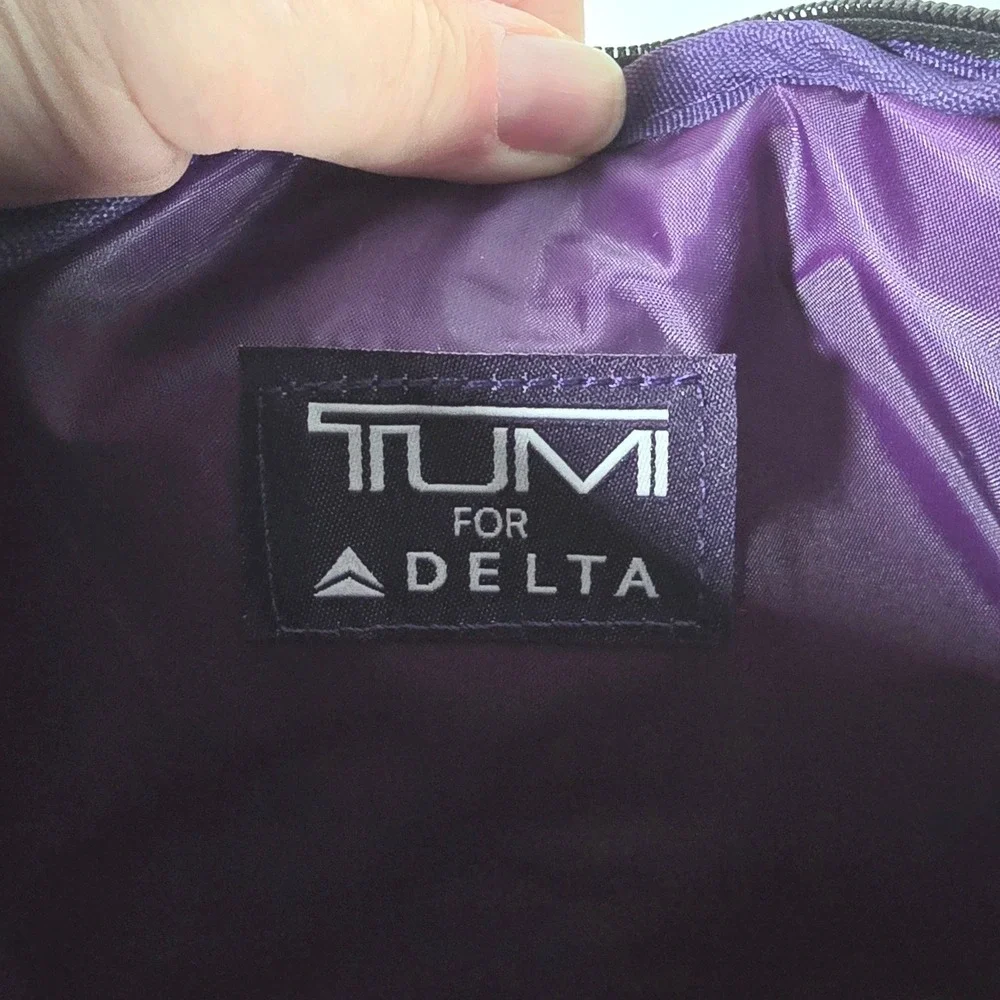Lot of 2 TUMI for Delta Zip Travel Cosmetic Bag Toiletry‎ Purple Silver Nylon